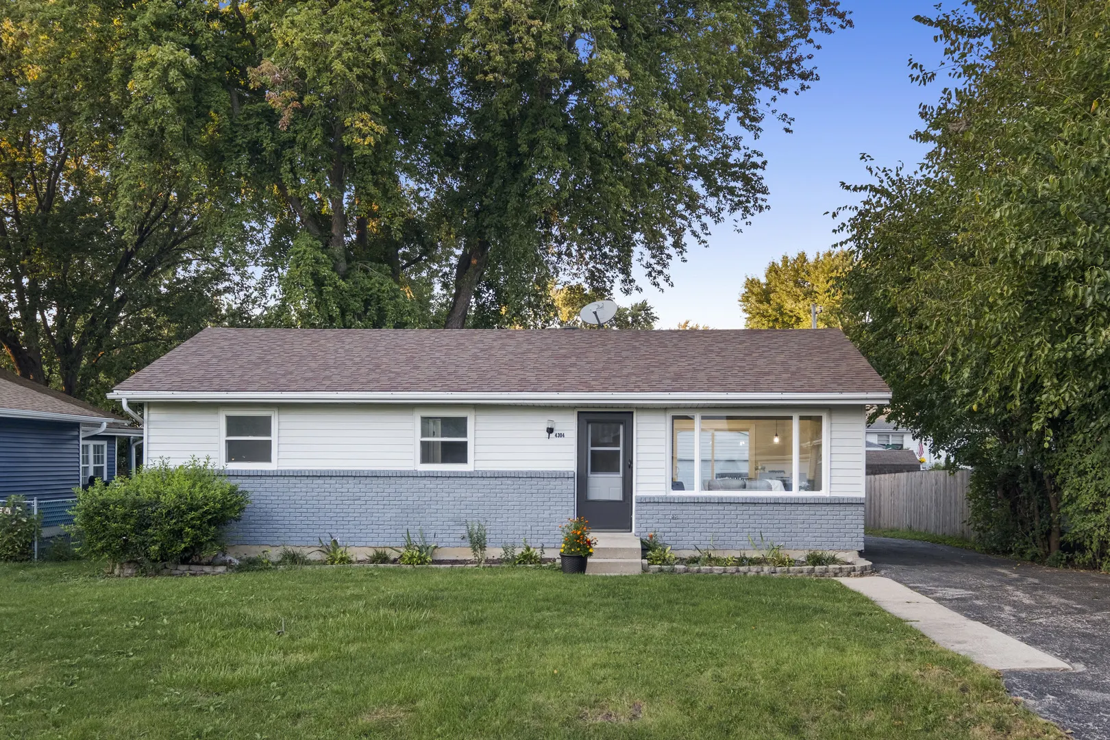4304 Clearview Drive IL