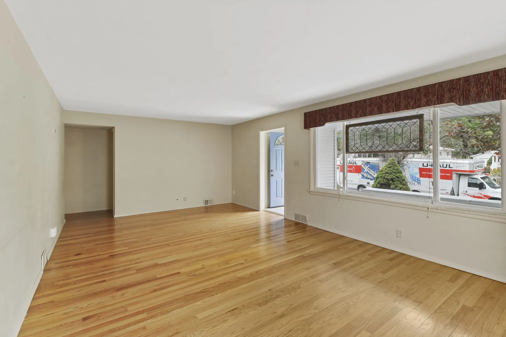 1208 W William Street IL