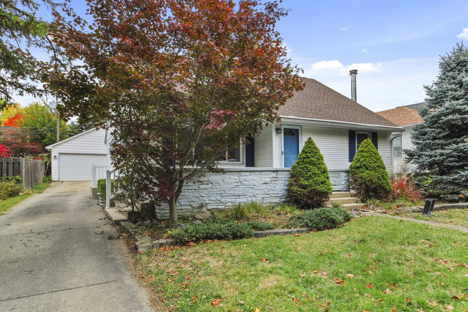 1208 W William Street IL