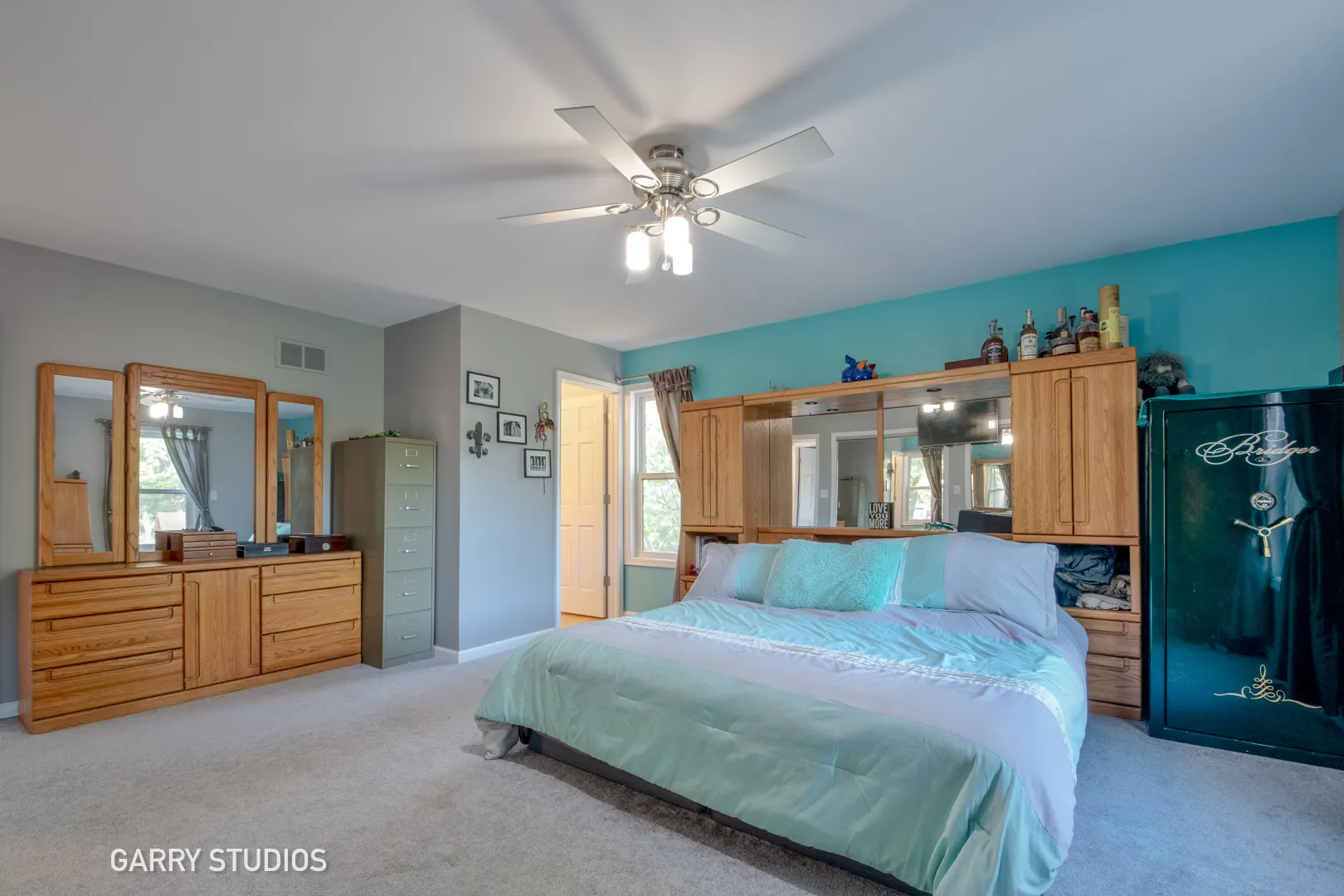 6N447 Virginia Road IL