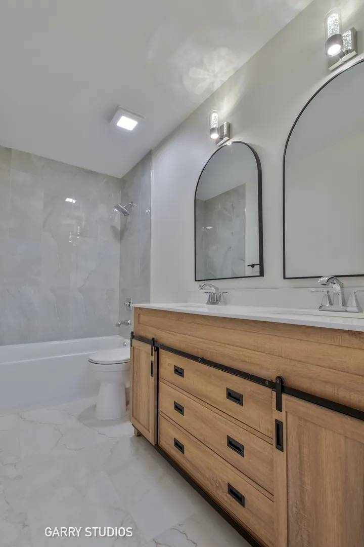 768 Provincetown Drive IL