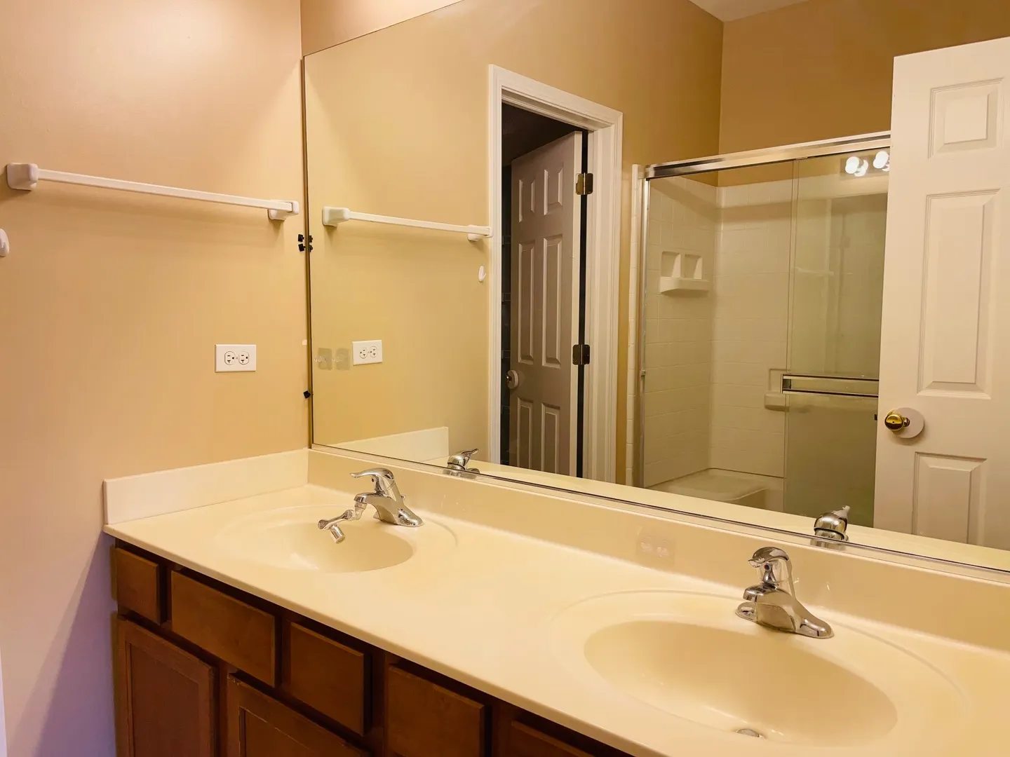 2267 CONCORD Drive 2267 IL