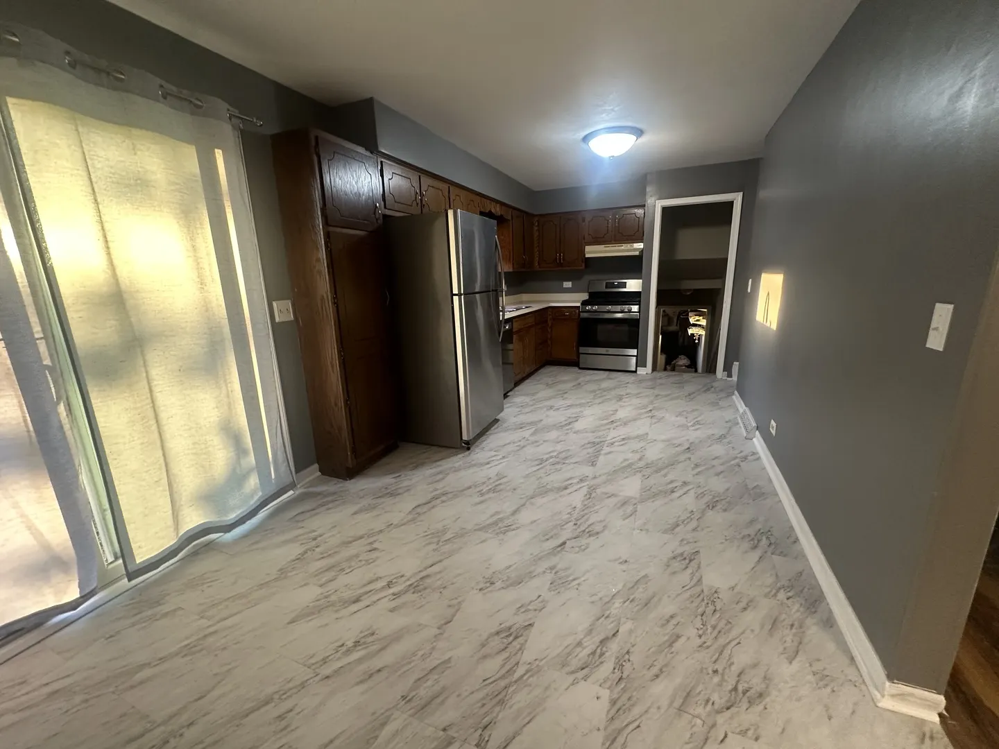 736 Tama Court IL