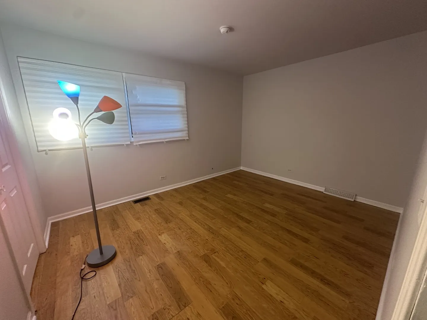 736 Tama Court IL