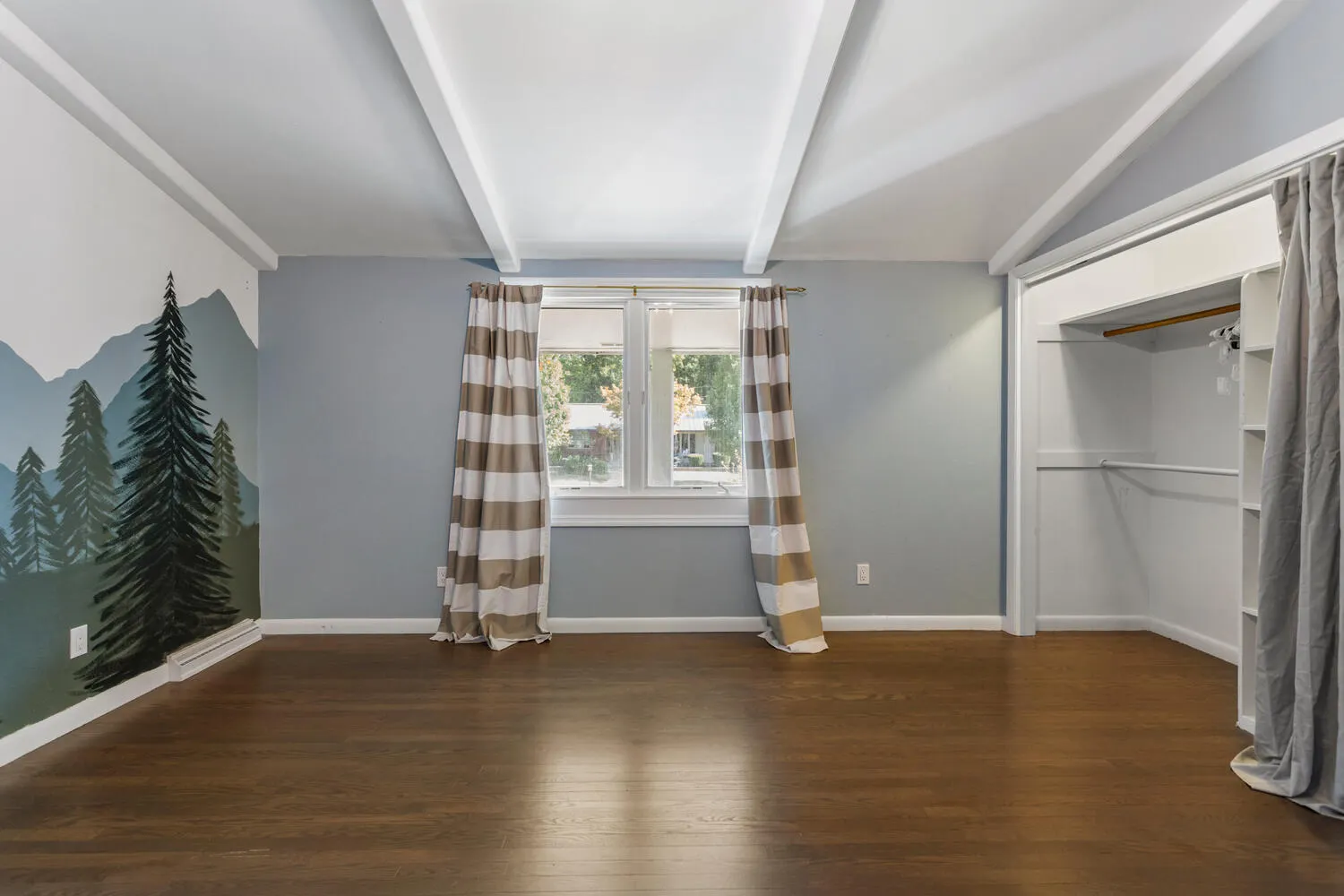 411 Crestwood Drive IL
