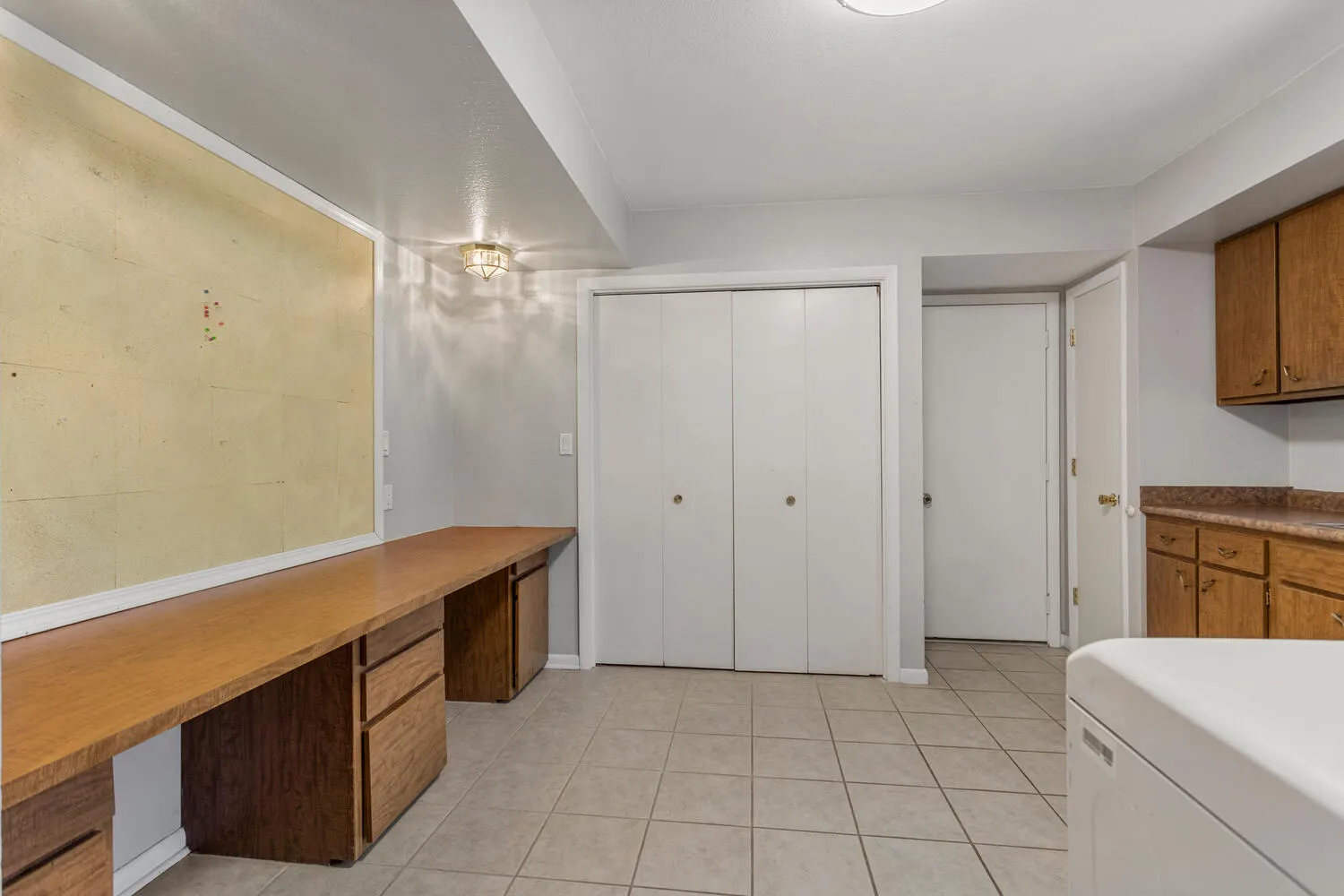 411 Crestwood Drive IL
