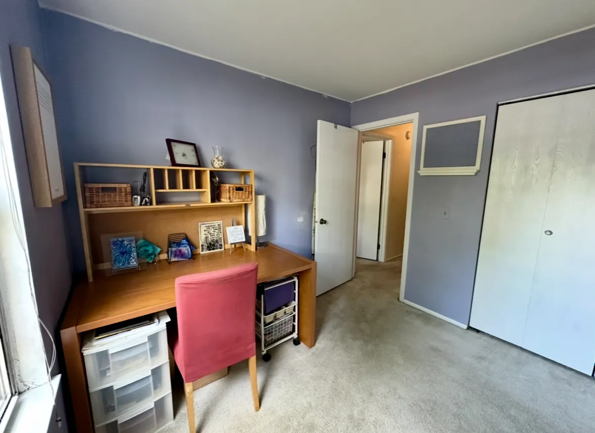 22 Waterbury Lane N1 IL