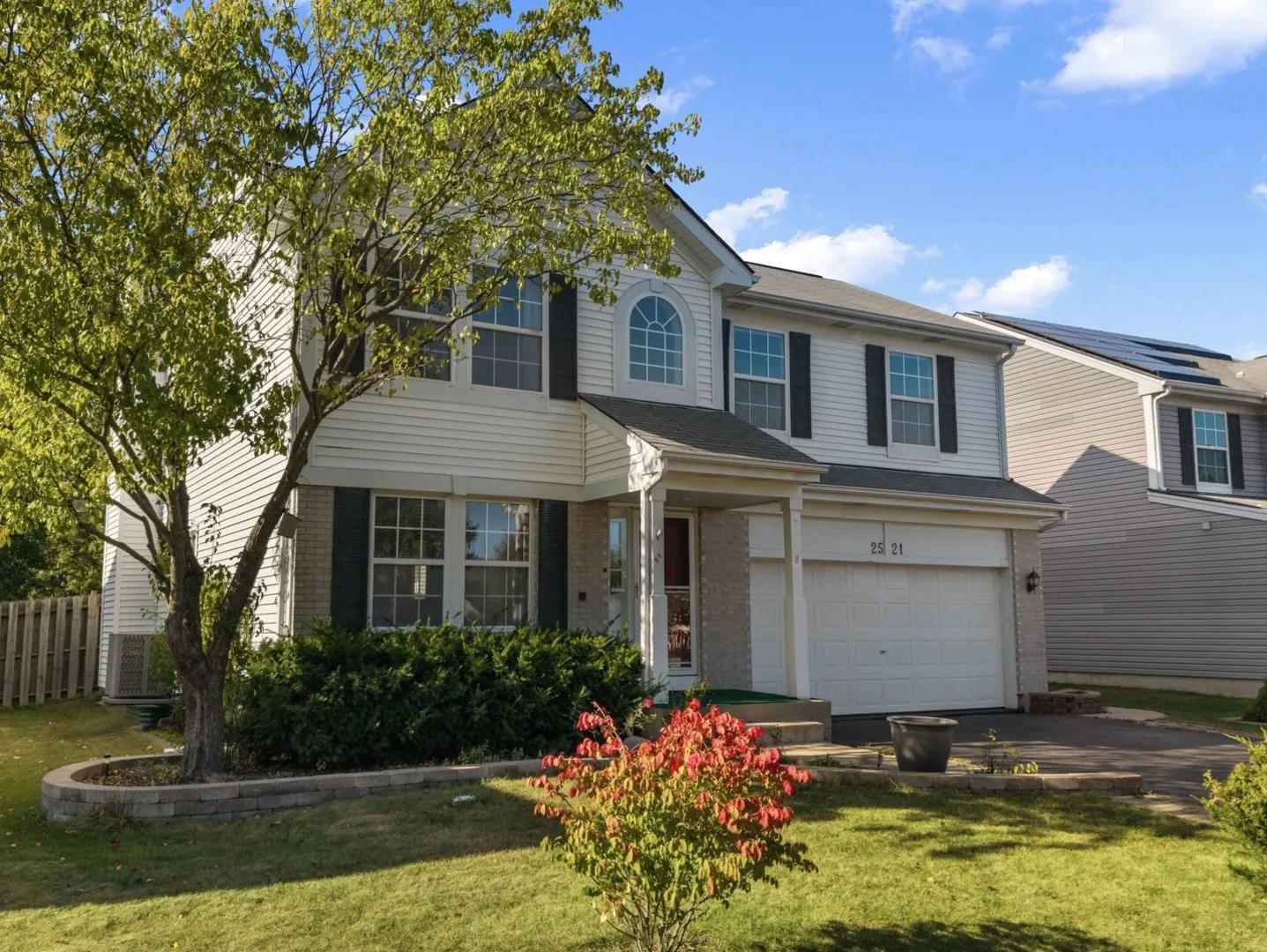 2521 WATERFORD Lane IL