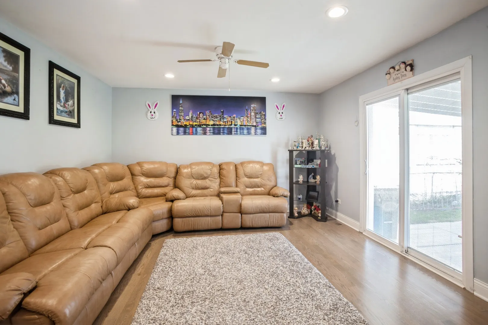 1109 S Lavergne Drive IL