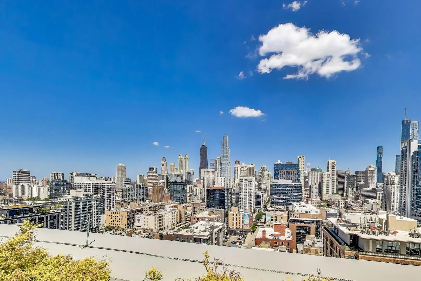 435 W Erie Street 1401 IL