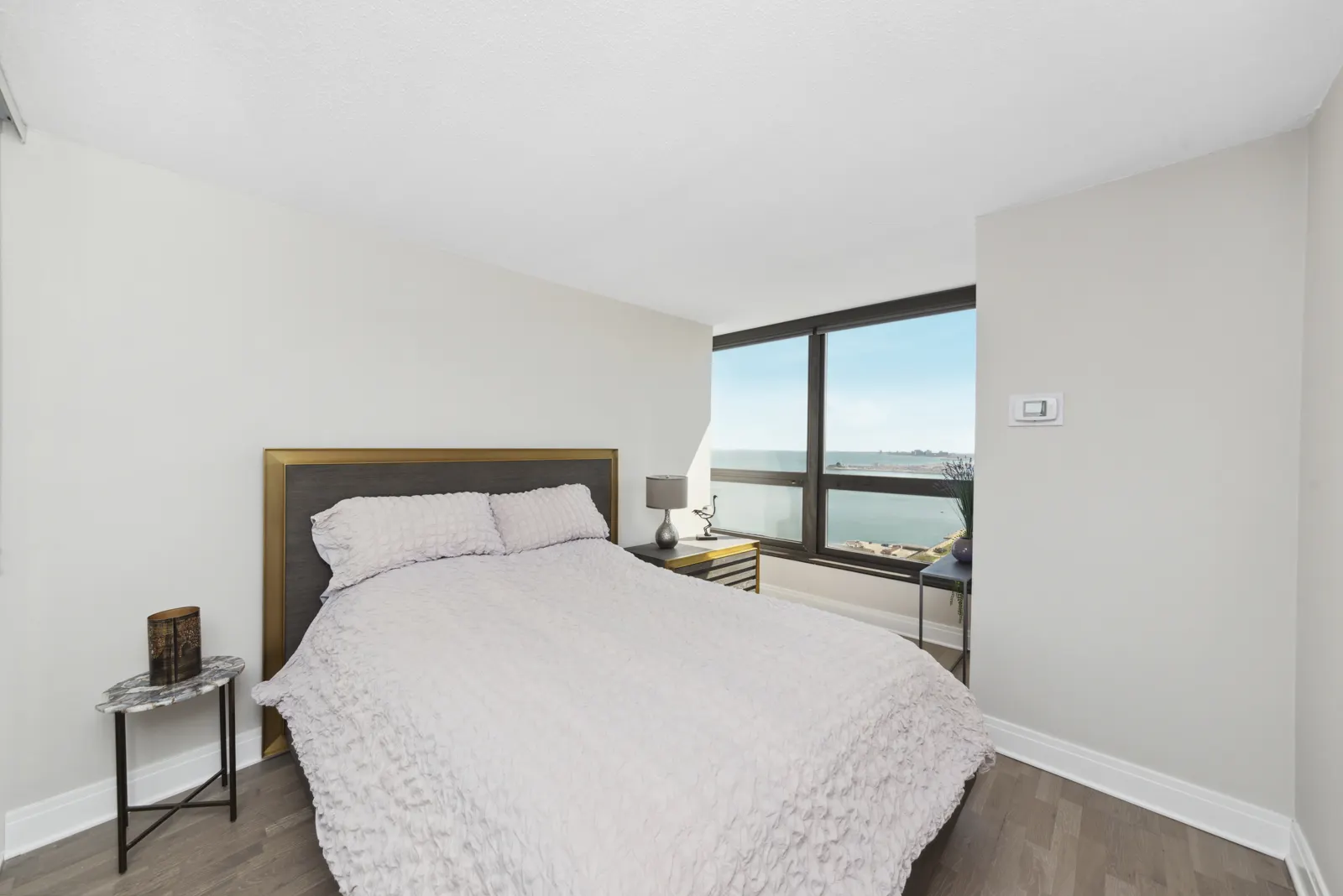 360 E RANDOLPH Street 2903 IL