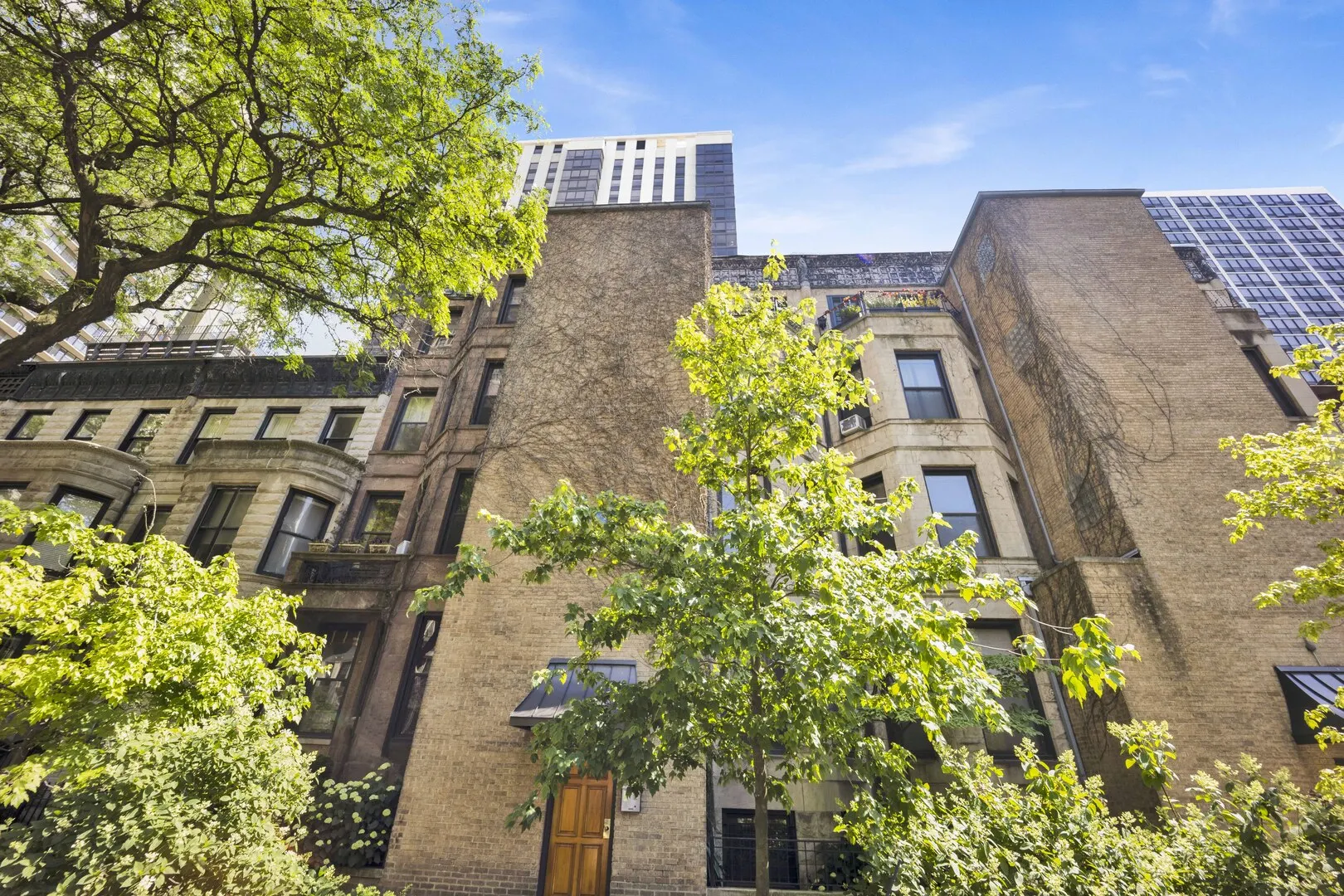 63 E Cedar Street 4B IL