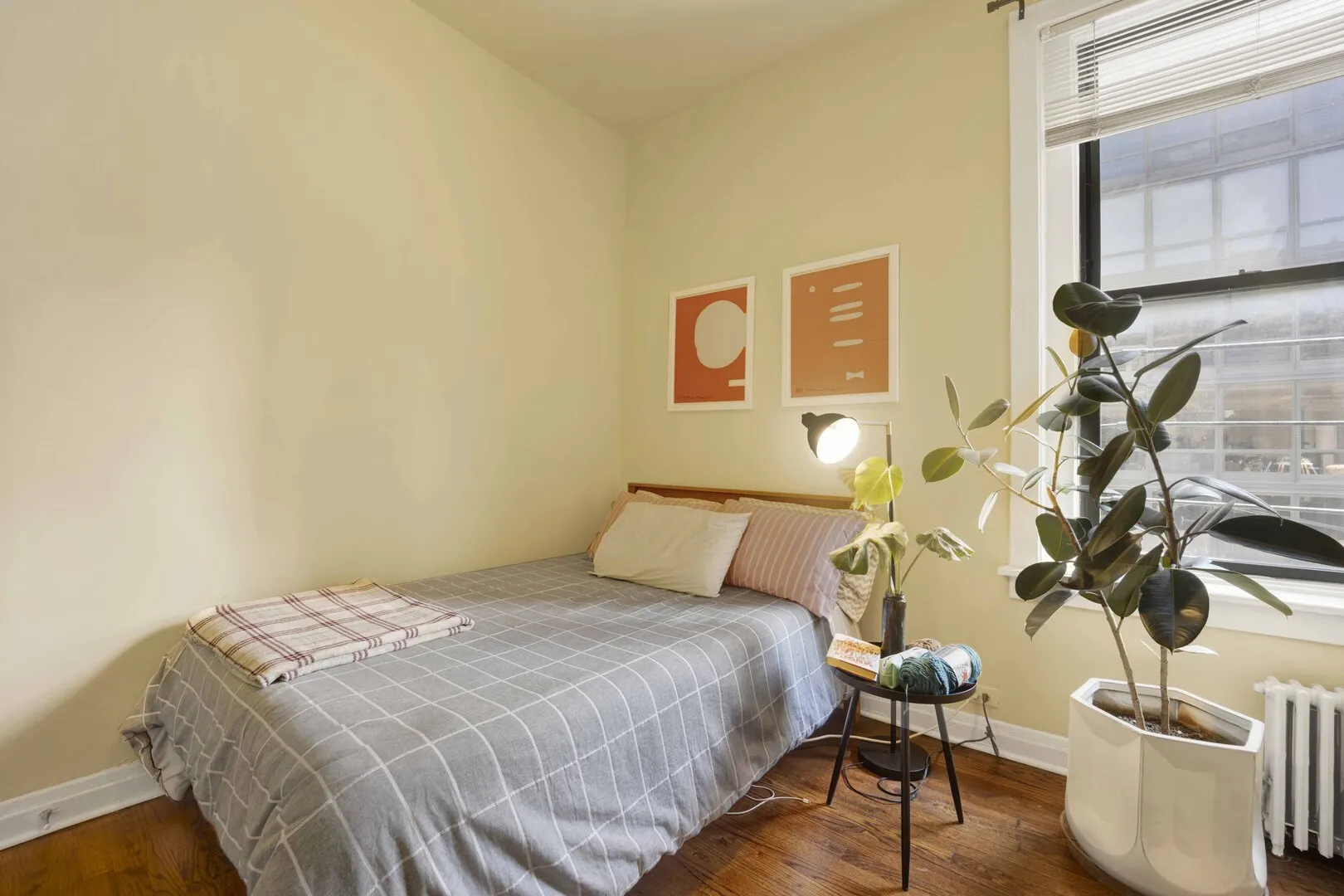 63 E Cedar Street 4B IL