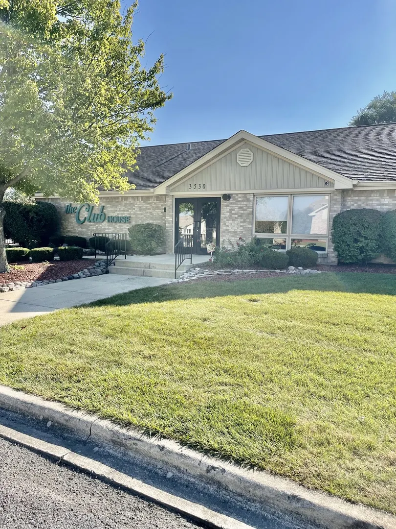18600 Village West Drive 310 IL