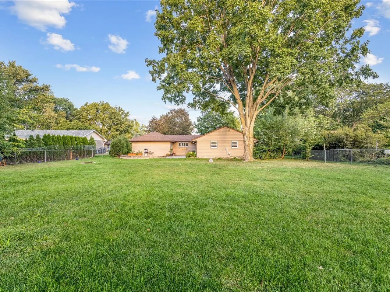 2923 PANORAMA Drive IL