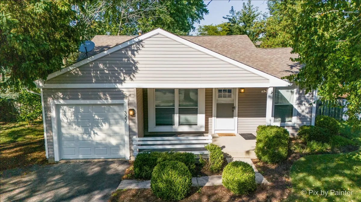 327 Danbury Drive IL
