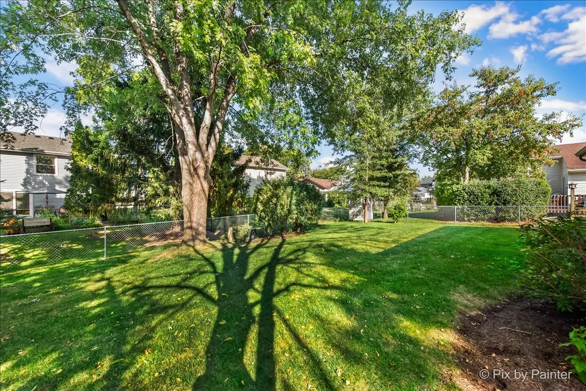 327 Danbury Drive IL