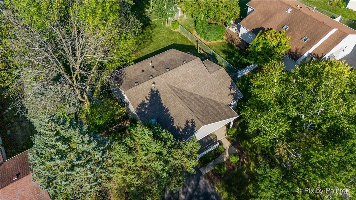 327 Danbury Drive IL