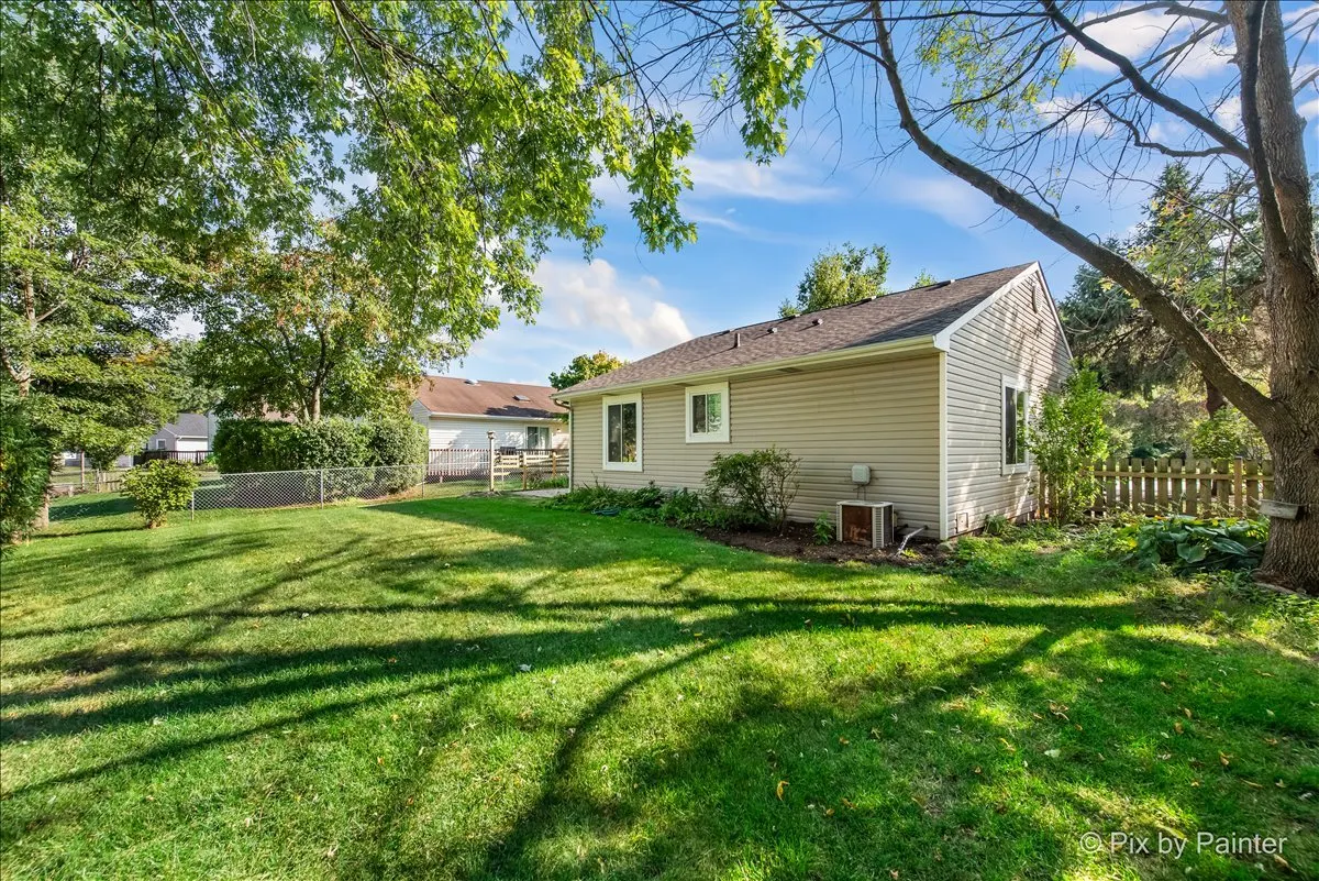 327 Danbury Drive IL