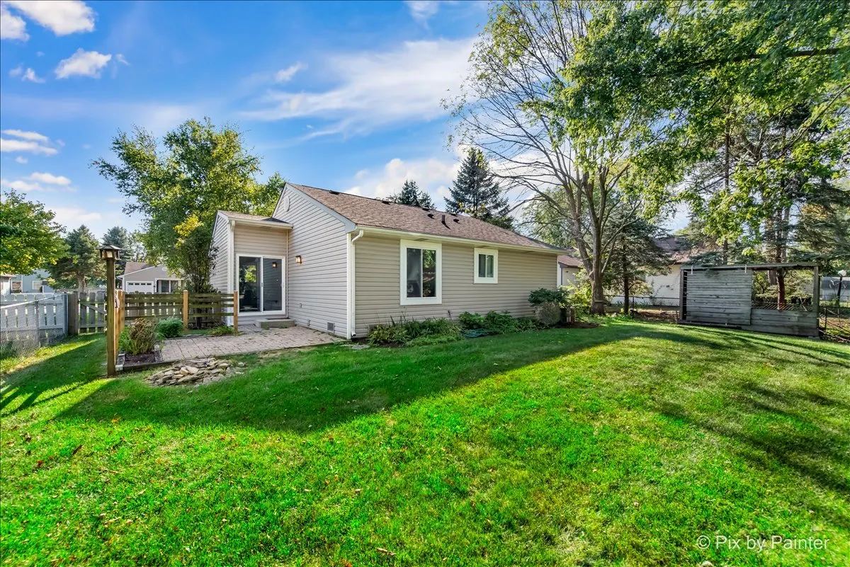 327 Danbury Drive IL