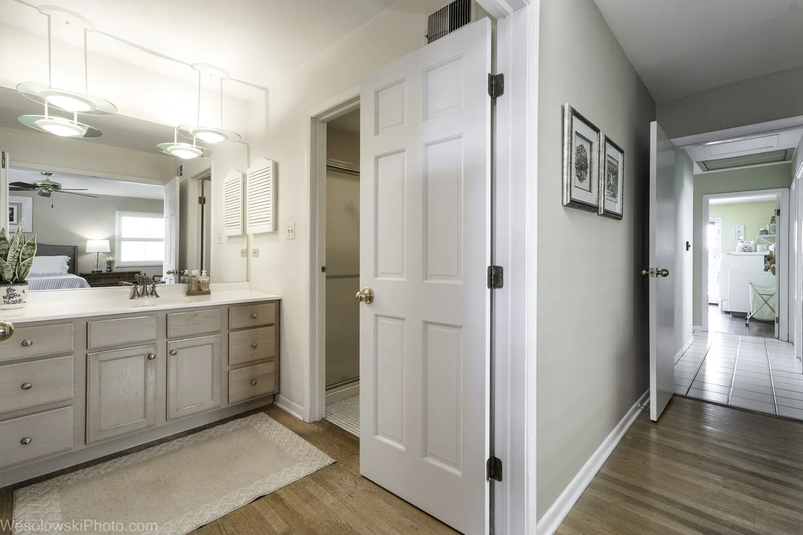 1622 E Greenwood Drive IL