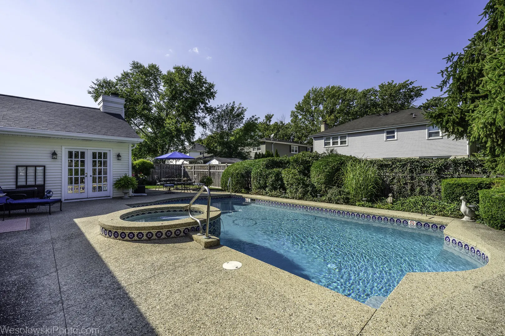 1622 E Greenwood Drive IL