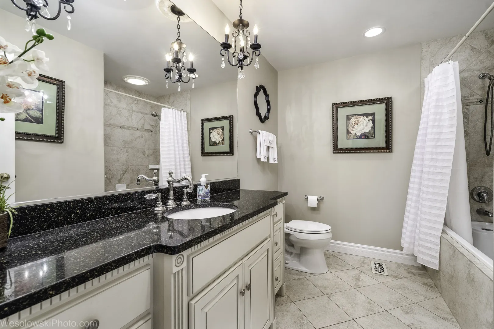 1622 E Greenwood Drive IL