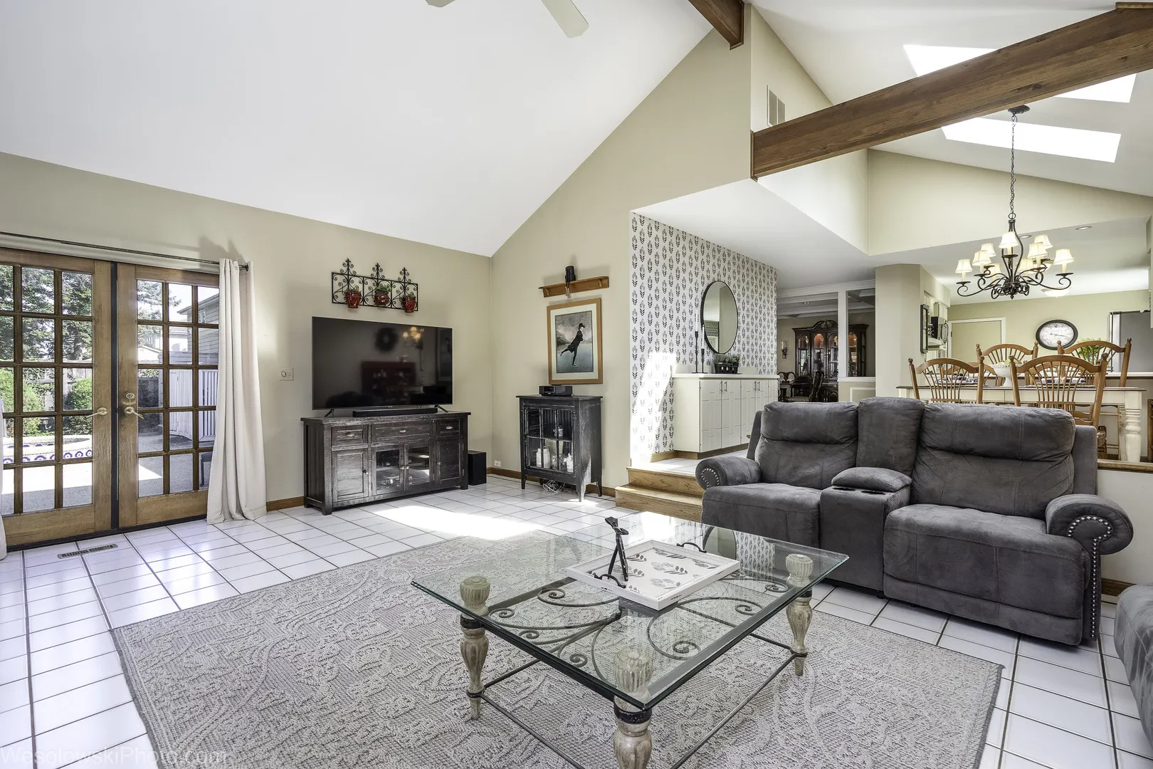 1622 E Greenwood Drive IL