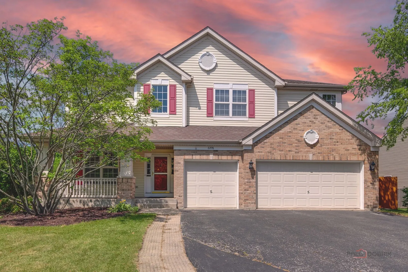 2208 SANCTUARY Court IL