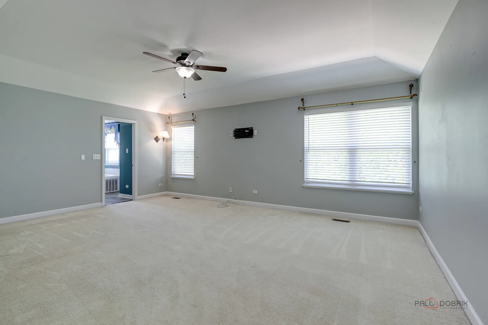 2208 SANCTUARY Court IL