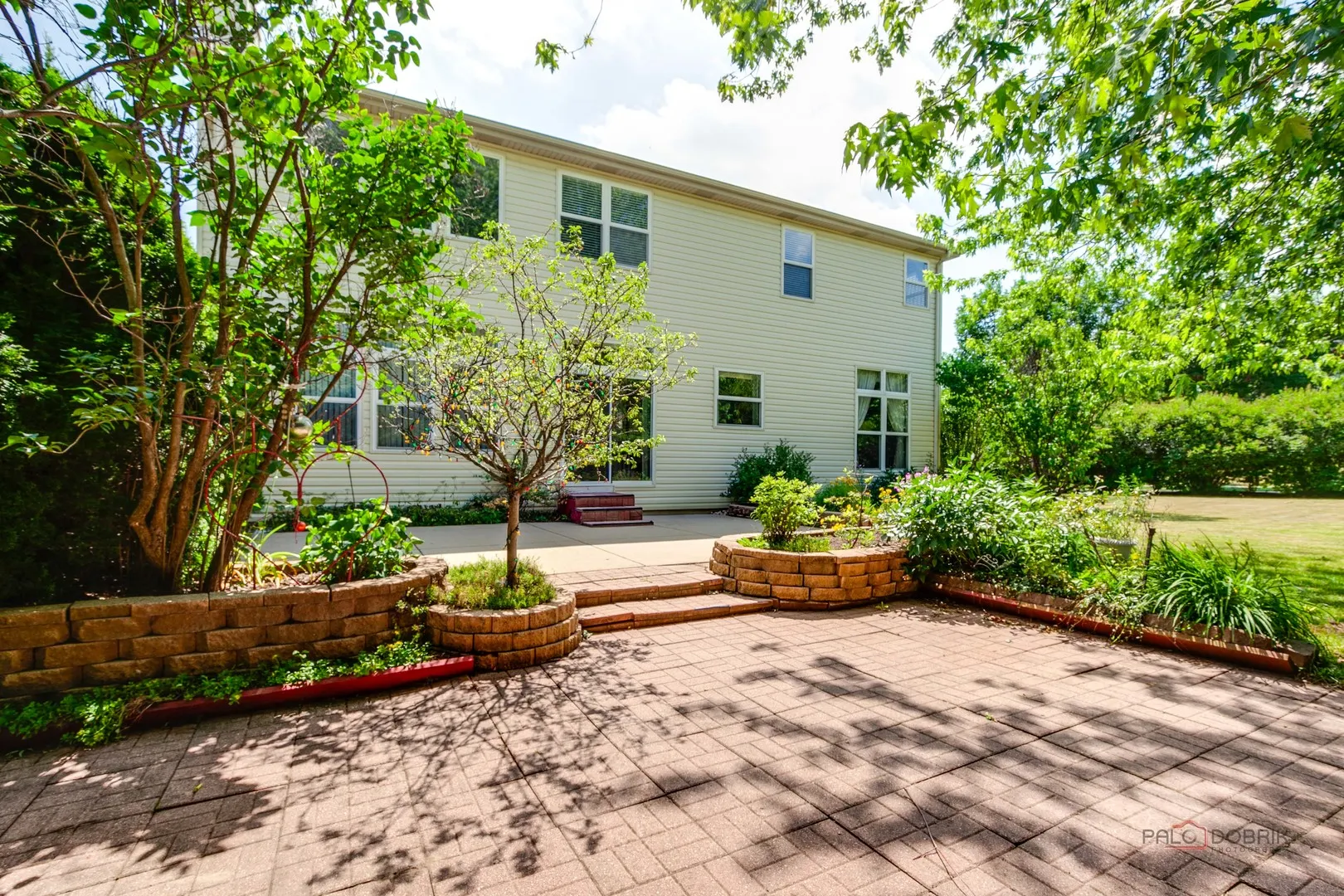 2208 SANCTUARY Court IL