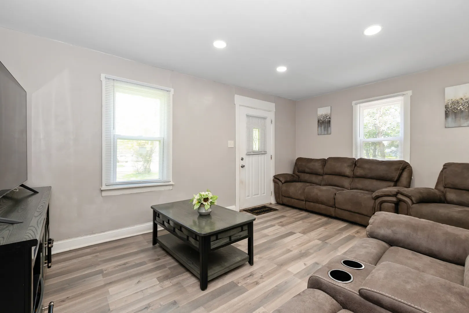 3737 Rose Manor Terrace IL