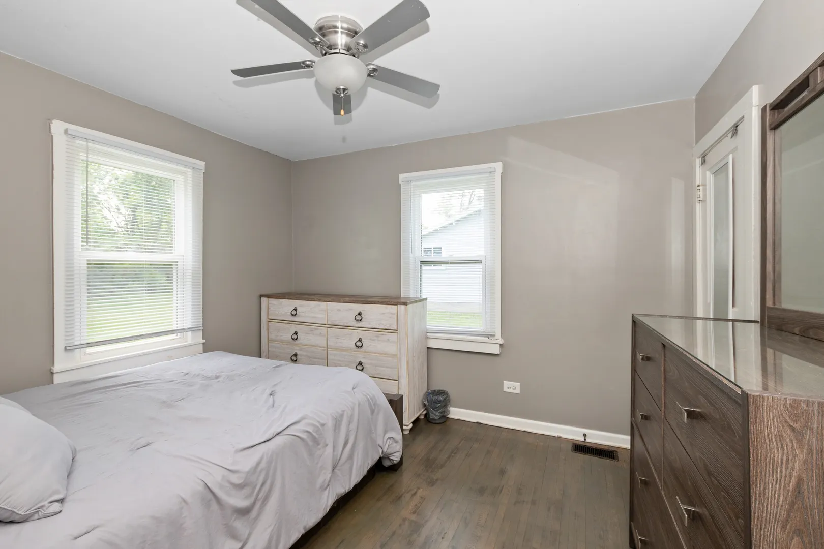 3737 Rose Manor Terrace IL