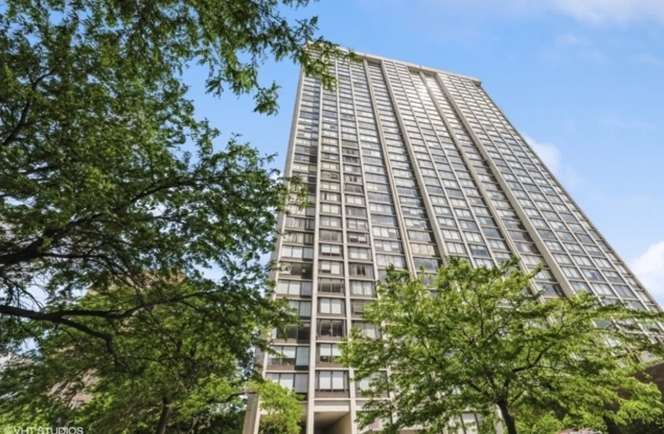 5455 N Sheridan Road 2615 IL