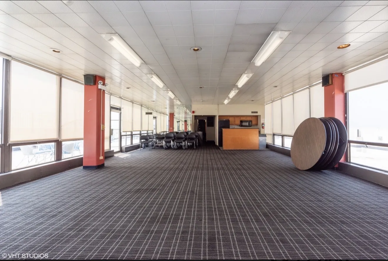 5455 N Sheridan Road 2615 IL