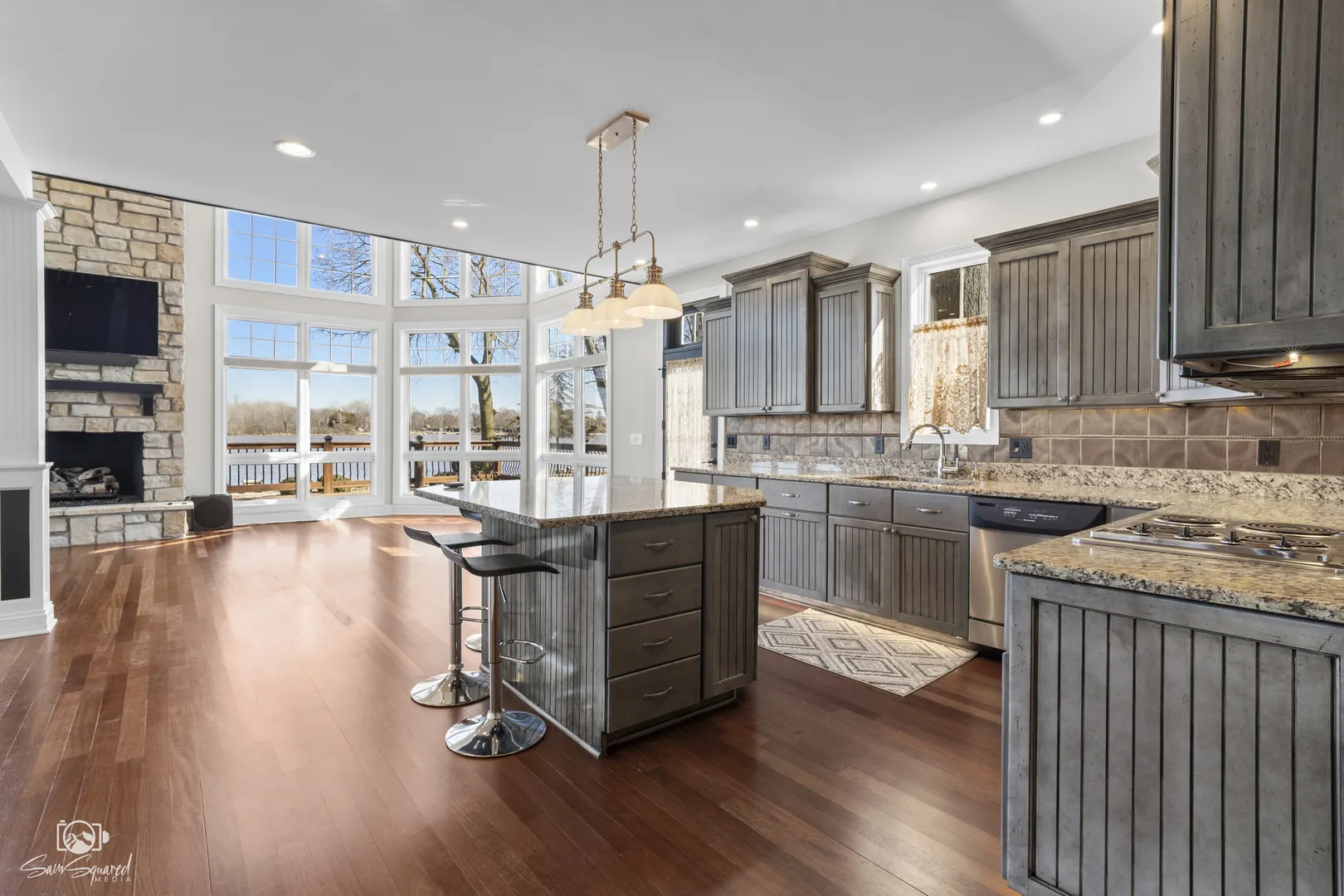 8043 Tamarack Lane IL
