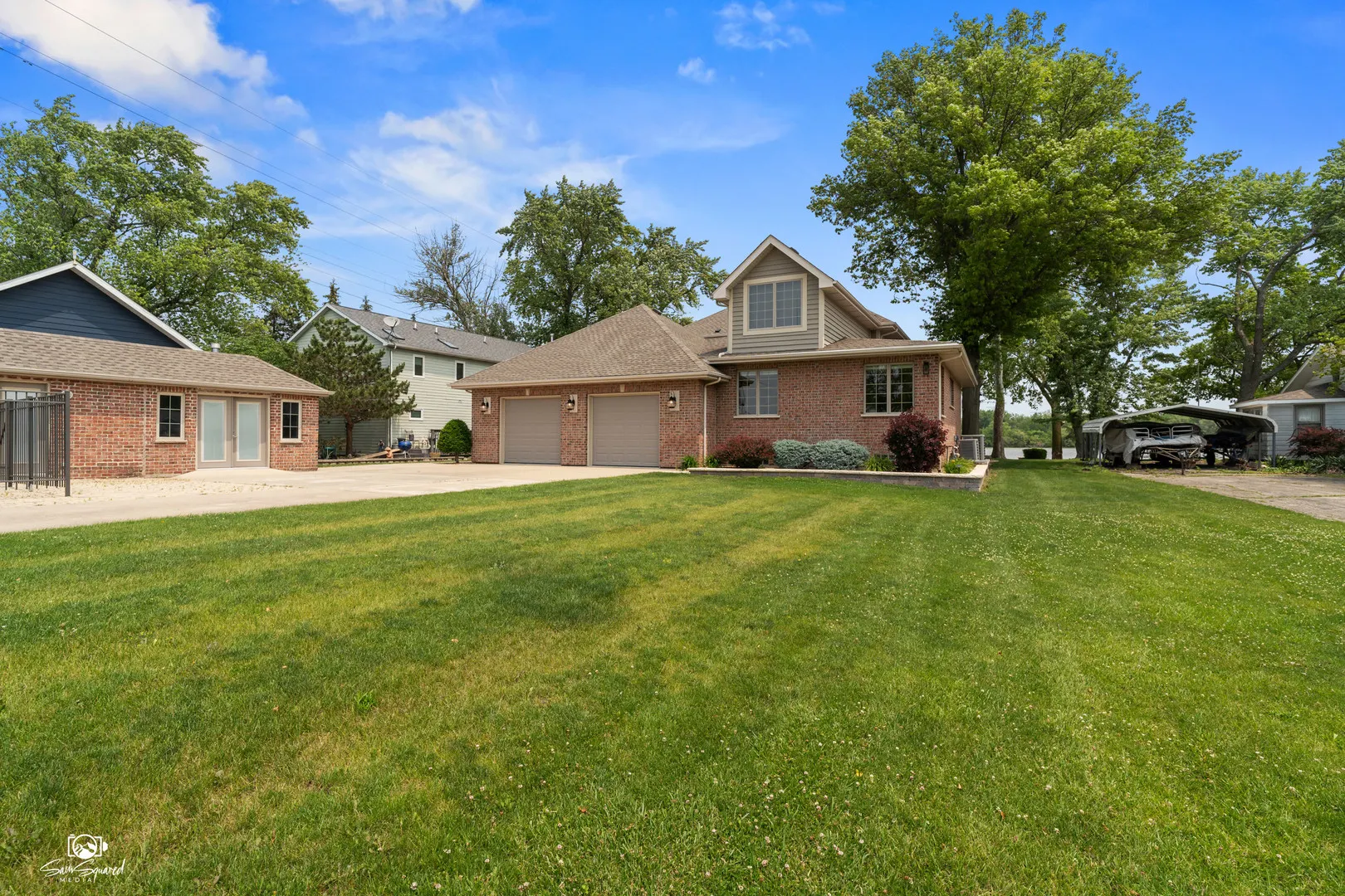 8043 Tamarack Lane IL