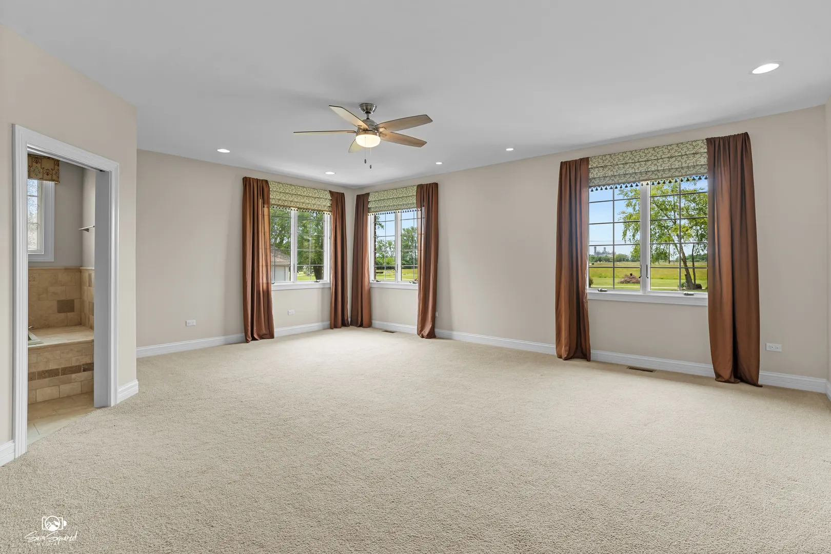 8043 Tamarack Lane IL
