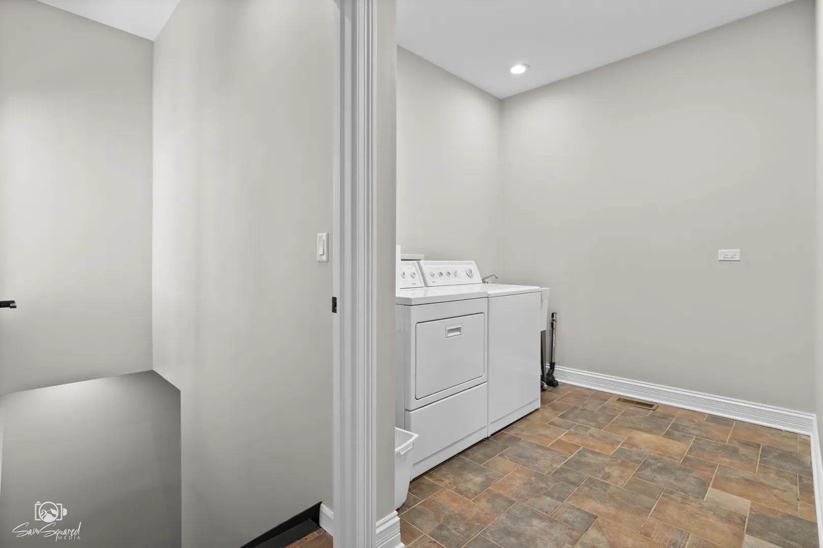 8043 Tamarack Lane IL
