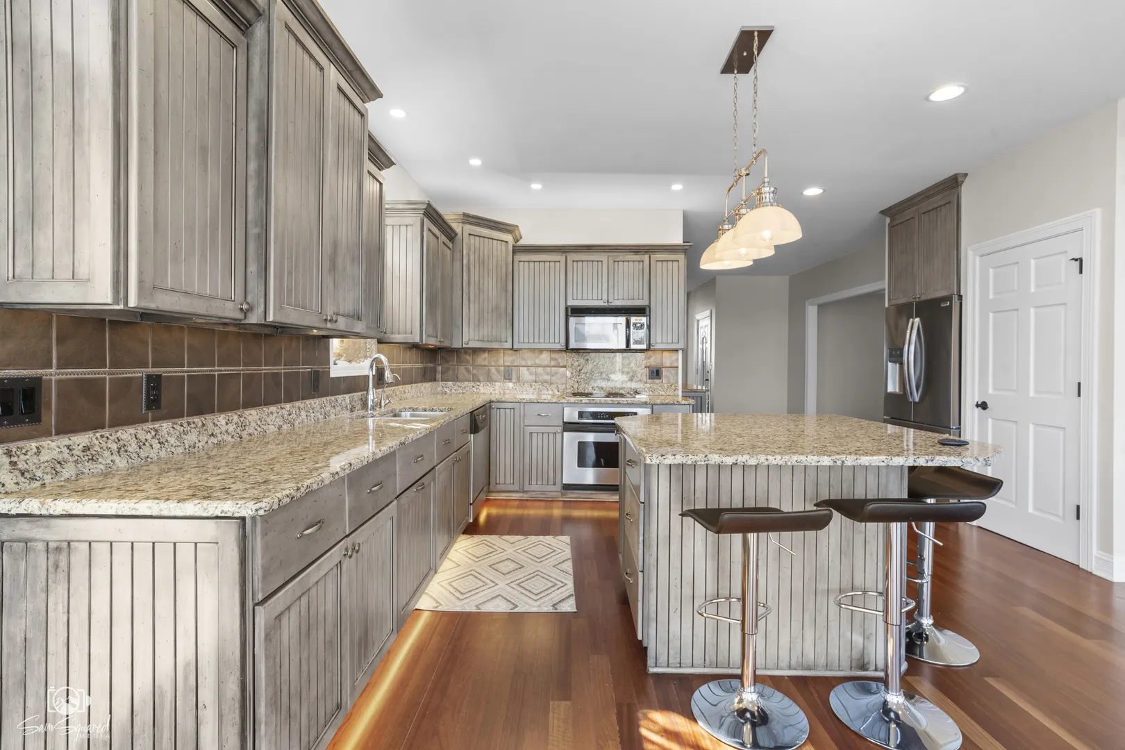 8043 Tamarack Lane IL