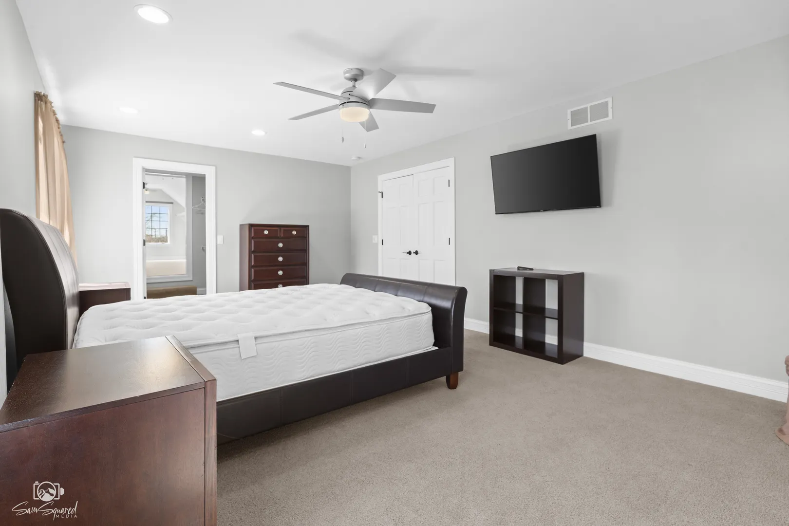 8043 Tamarack Lane IL