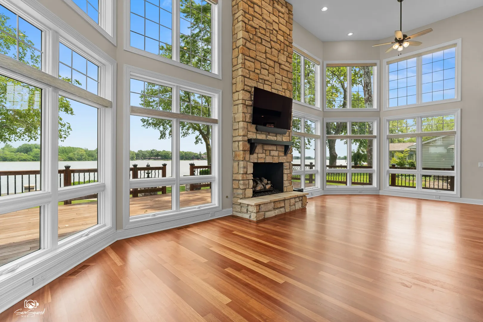 8043 Tamarack Lane IL