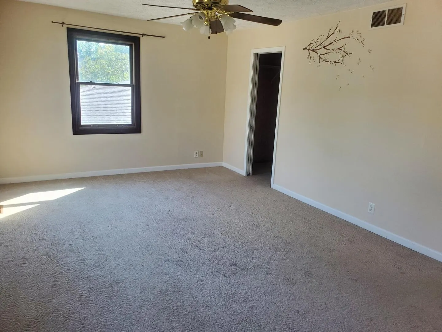 23 Kenfield Circle IL