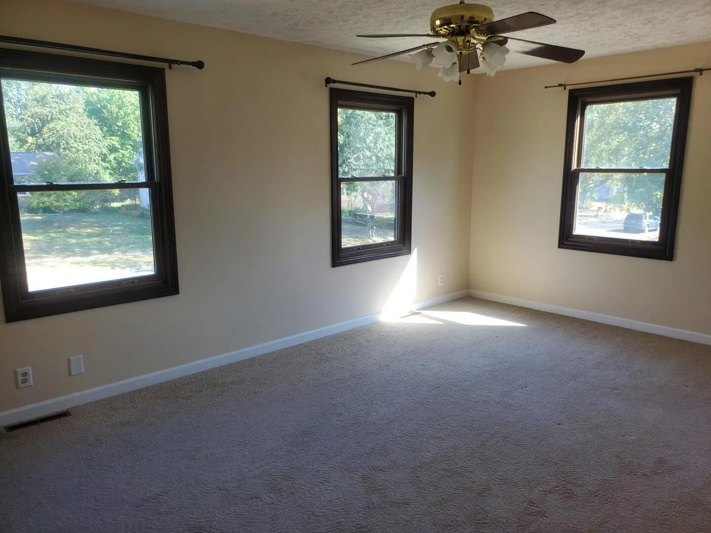23 Kenfield Circle IL