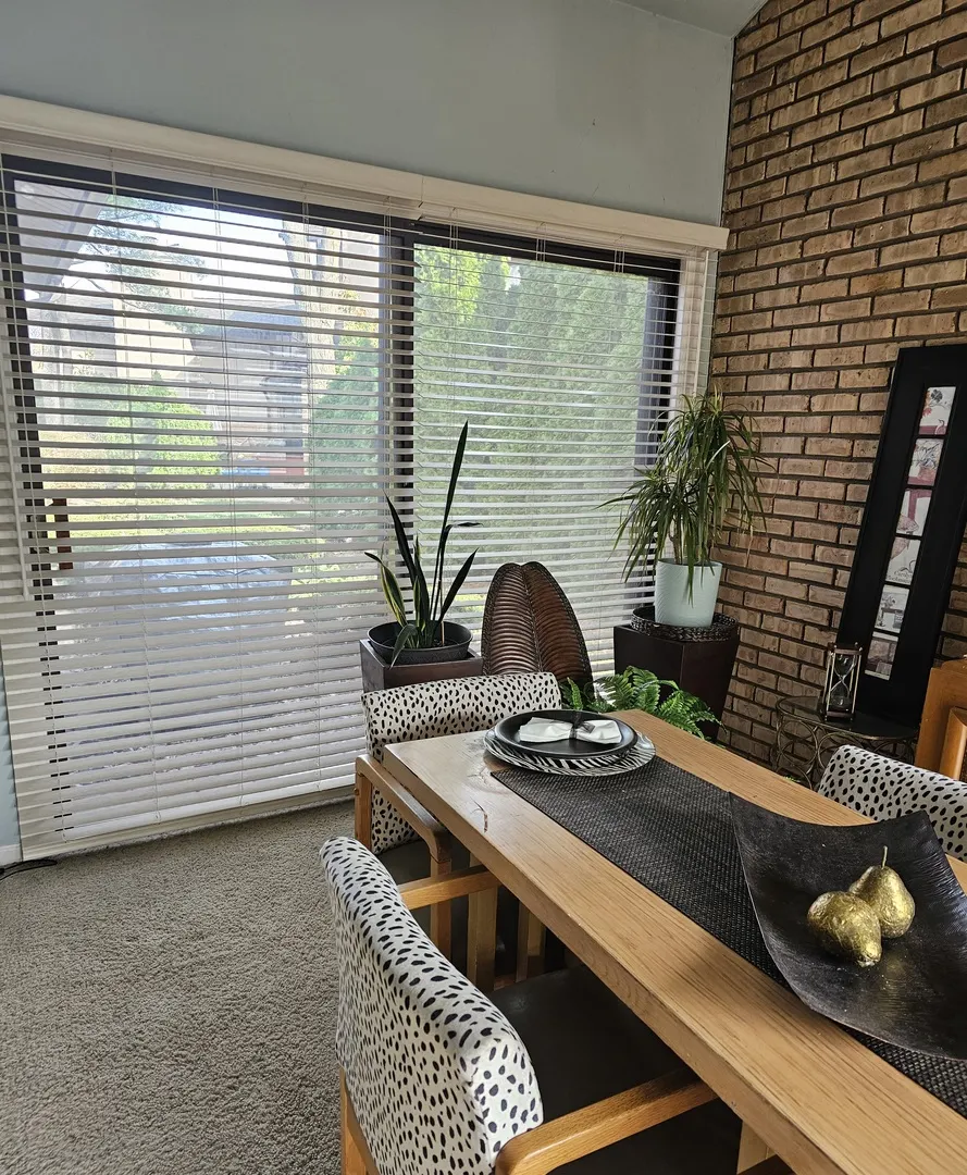 3132 STONEGATE Court IL