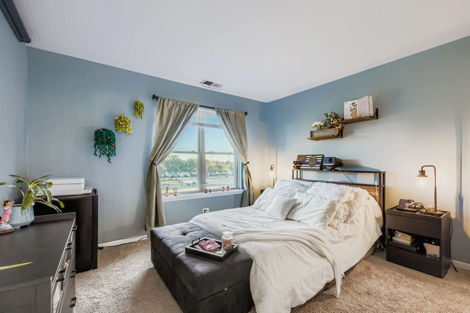 208 Glengarry Drive 304 IL