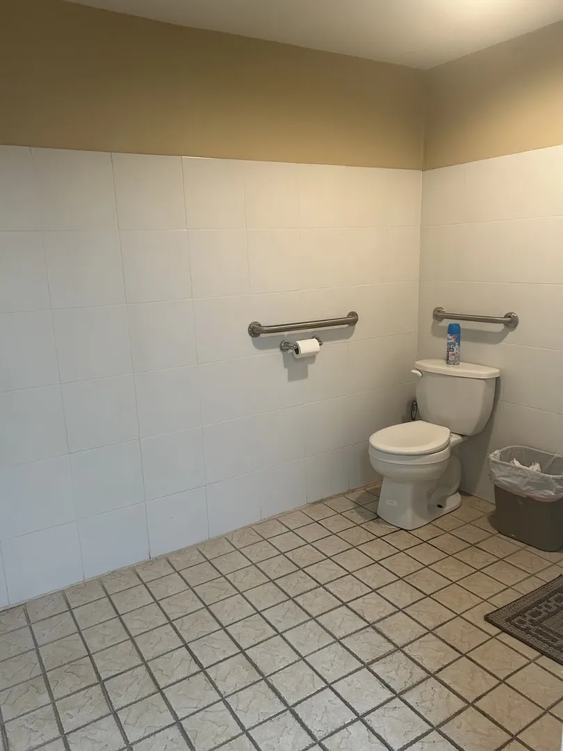 537 W 31st Street IL