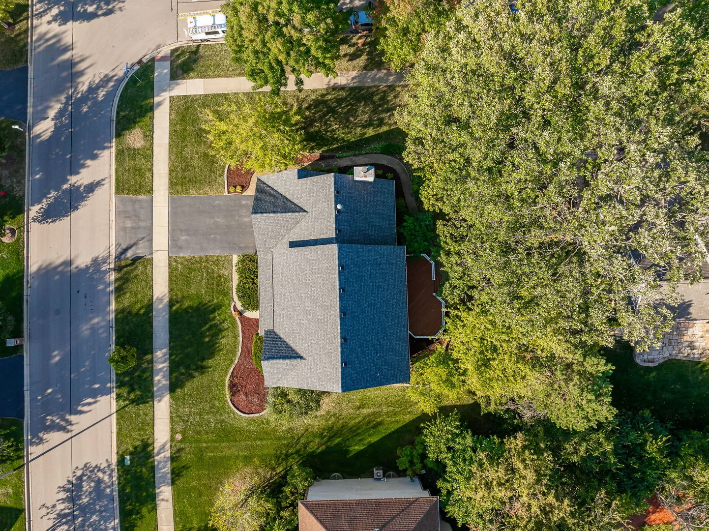 719 Pinecreek Drive IL