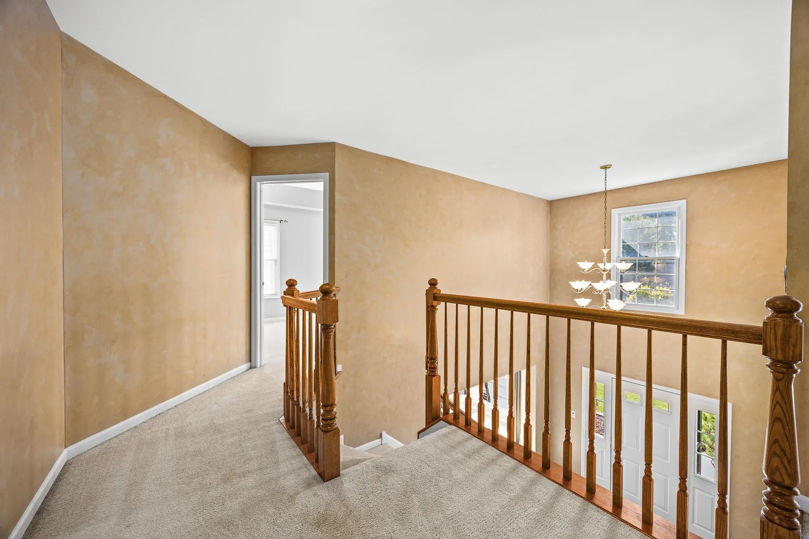 719 Pinecreek Drive IL