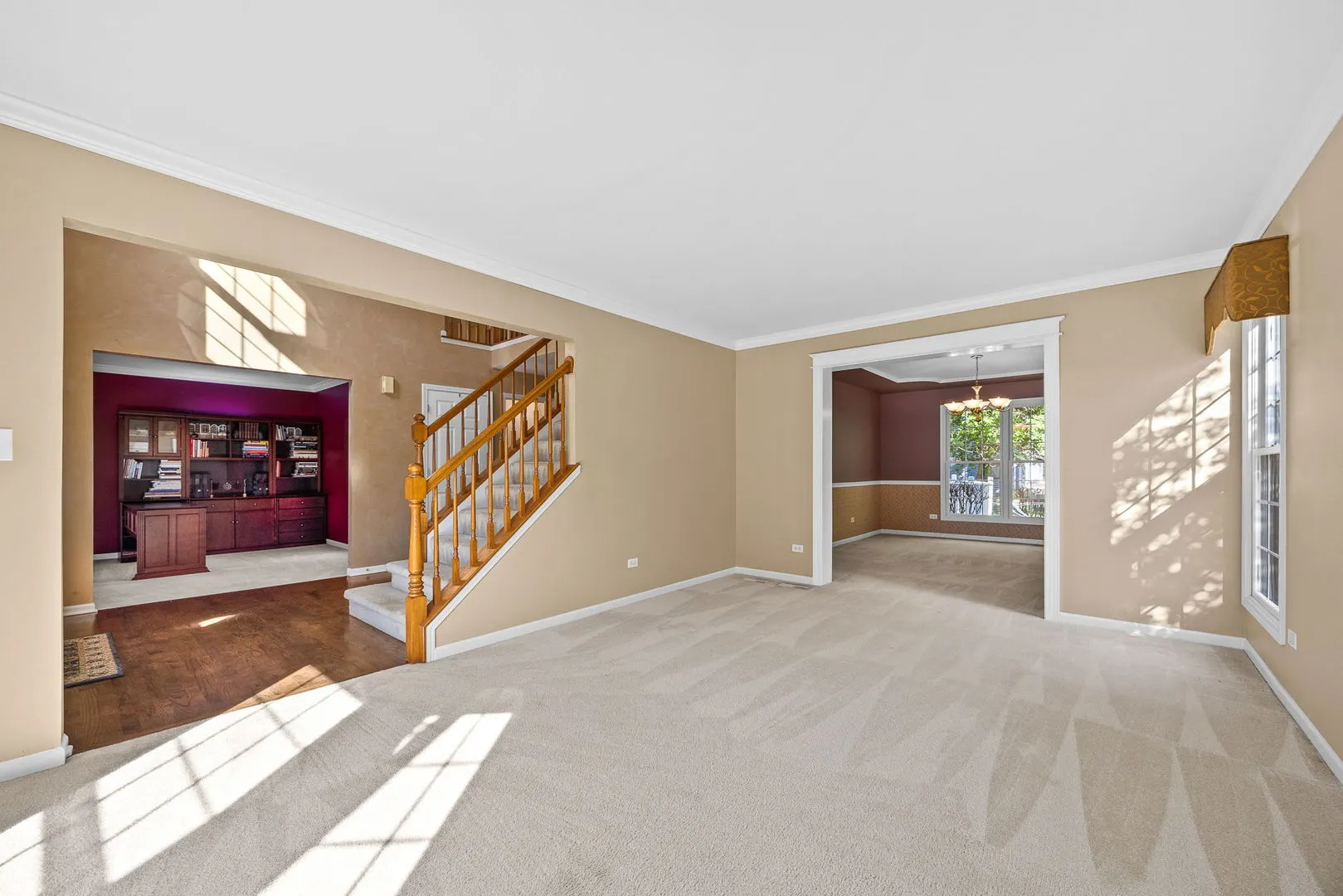 719 Pinecreek Drive IL